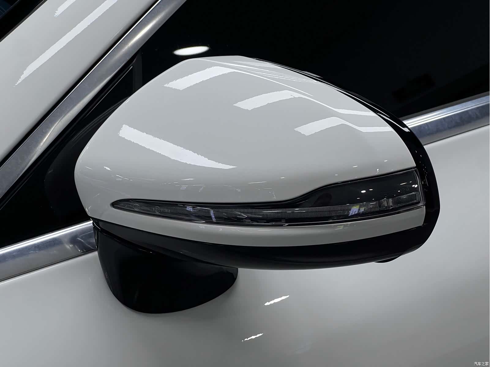 Mercedes-Benz E-Class, 2020 10