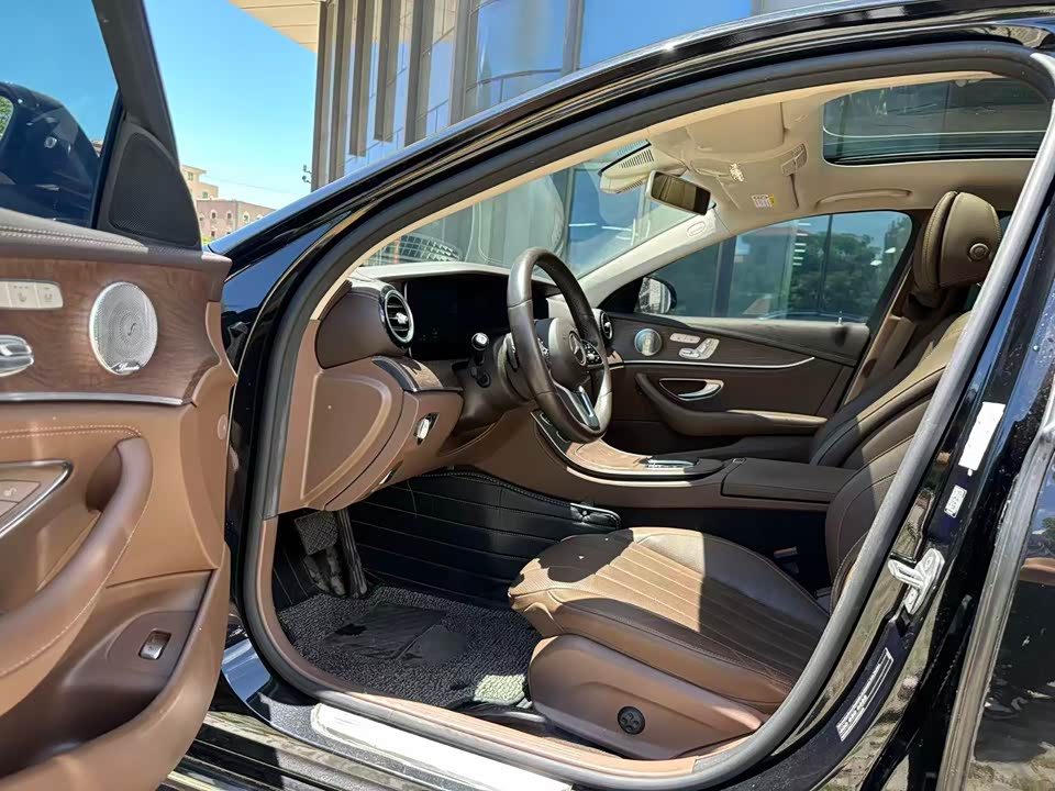 Mercedes-Benz E-class Mercedes-Benz E-class
