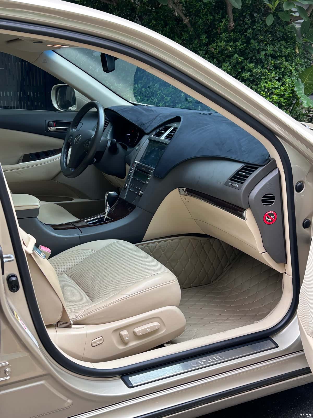 Lexus ES, 2012 10