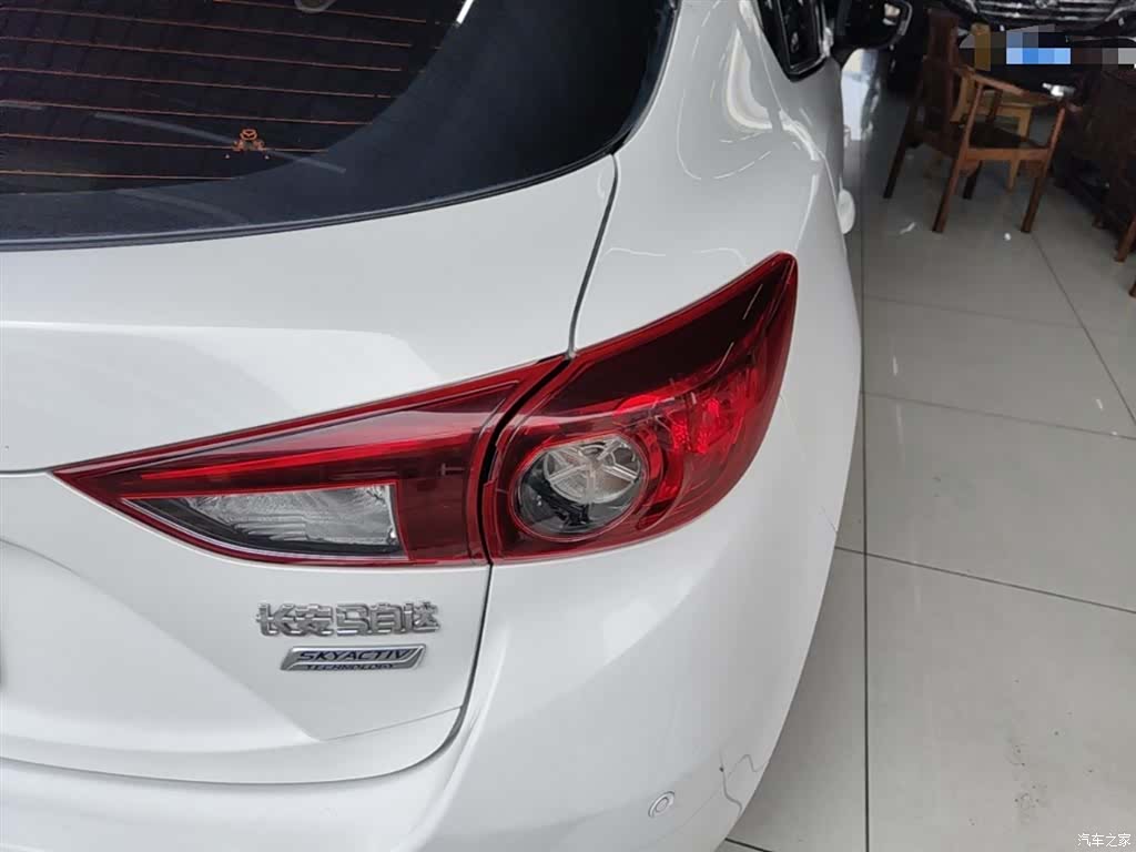 Mazda Mazda3, 2016 8