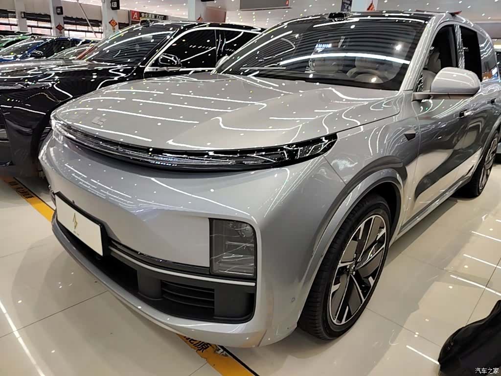 Li Auto L9, 2025 1