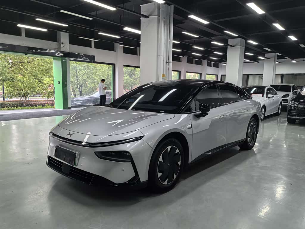 XPENG P7+