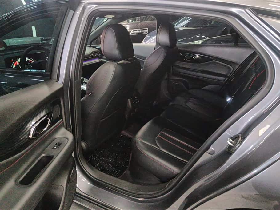 Trumpchi Shadow Leopard