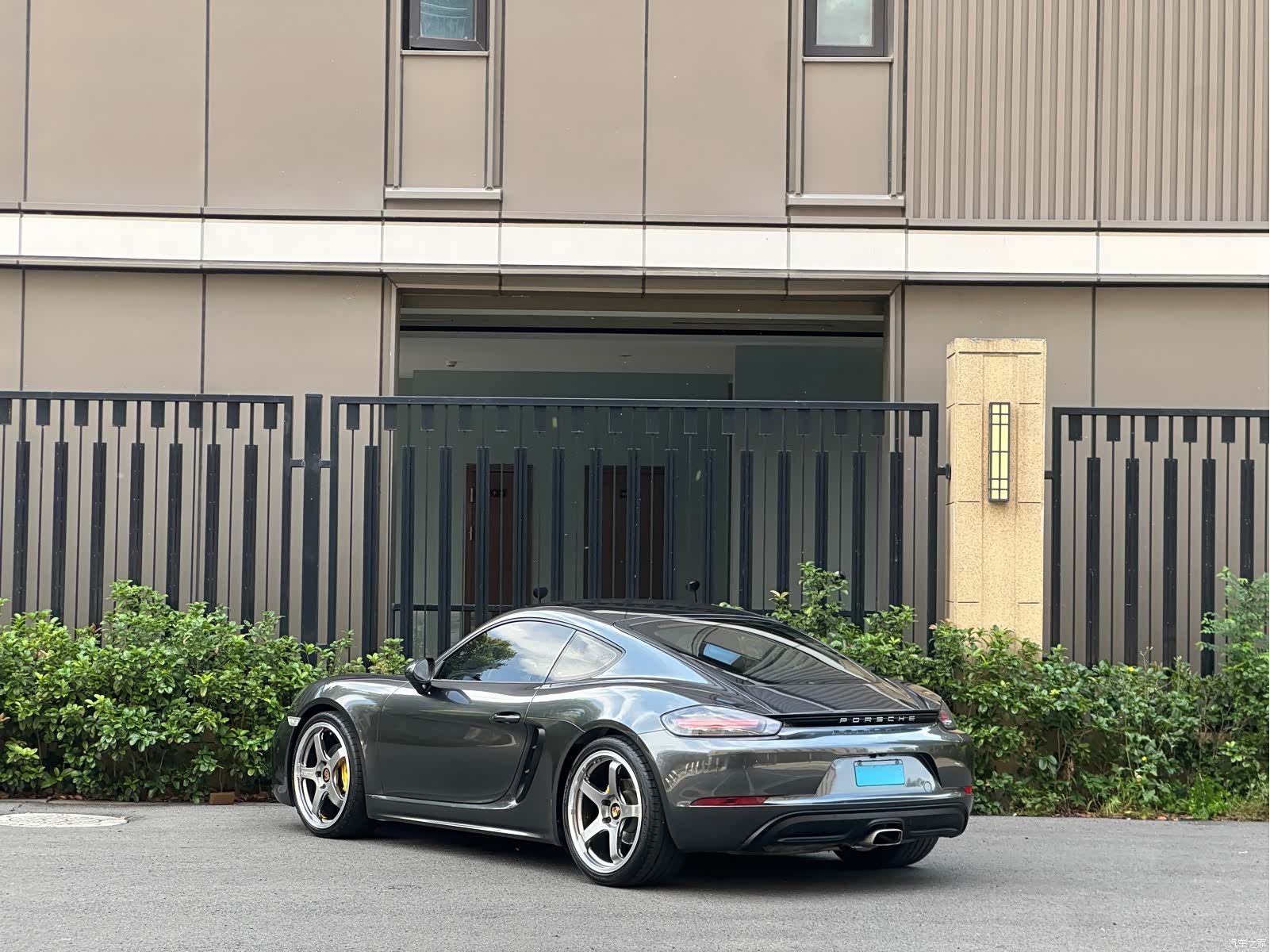 Porsche Cayman, 2018 6