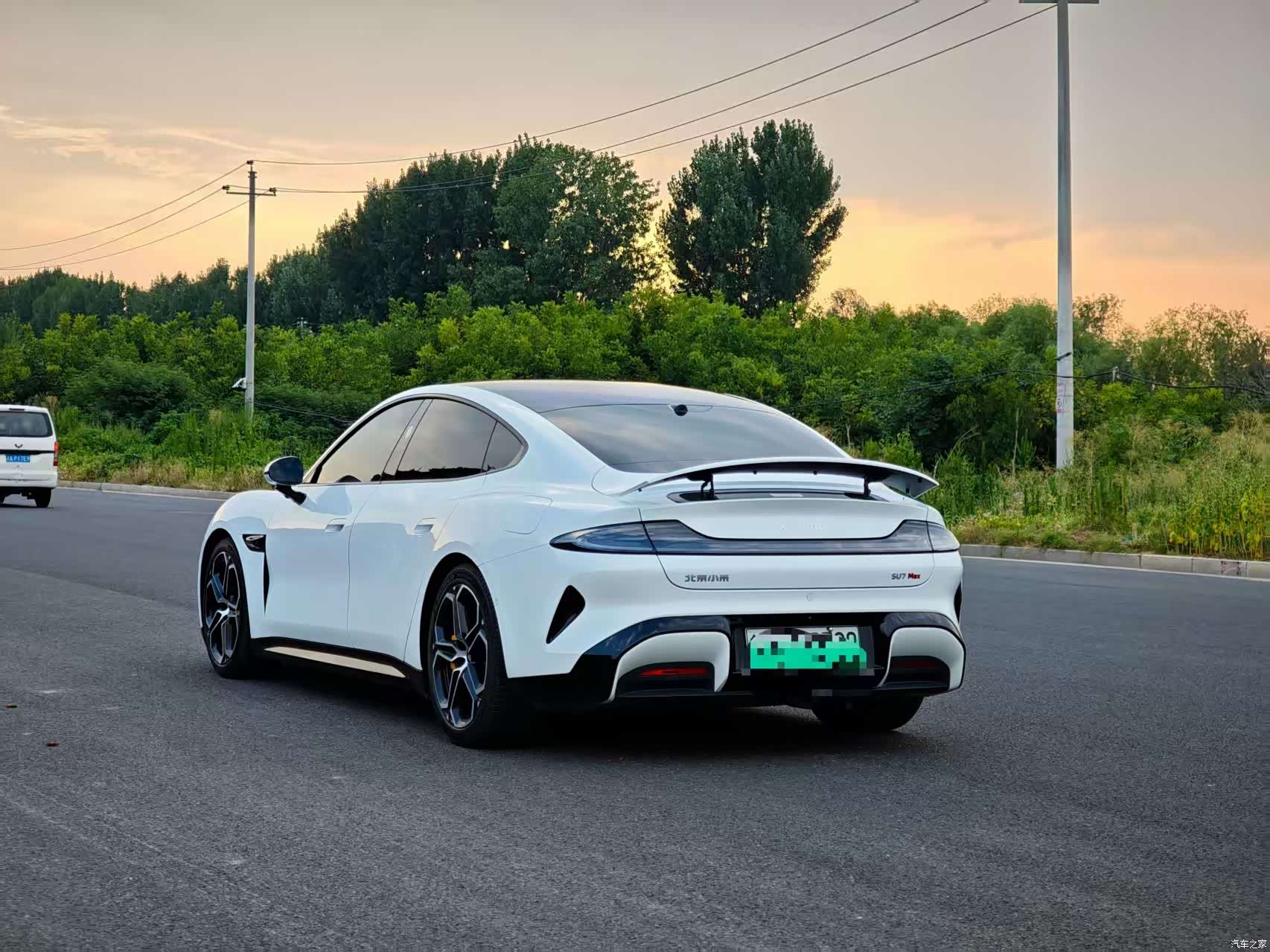 Xiaomi SU7, 2024 9