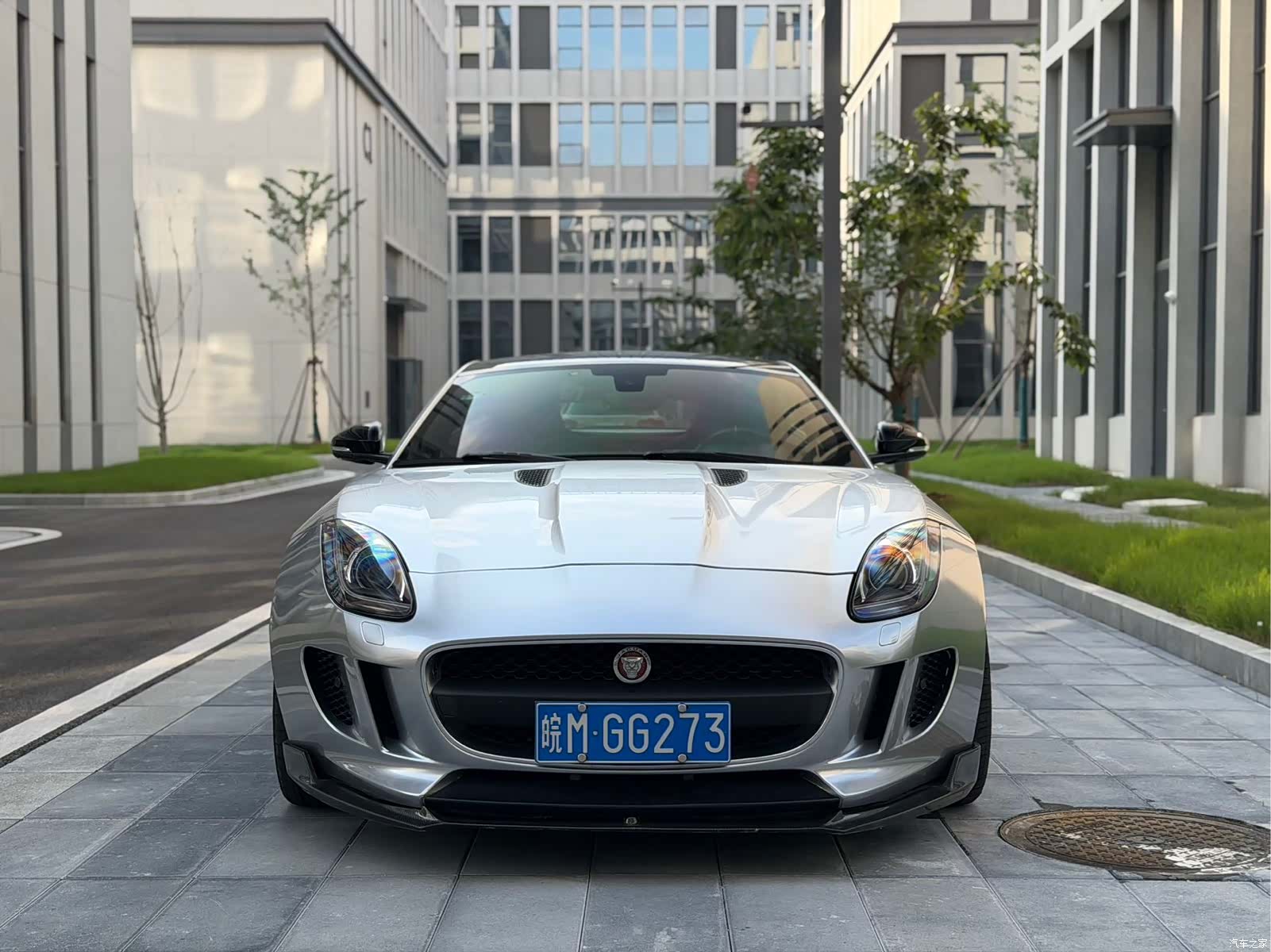 Jaguar F-TYPE, 2018 4