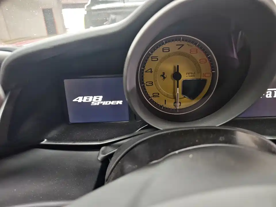 Ferrari 488