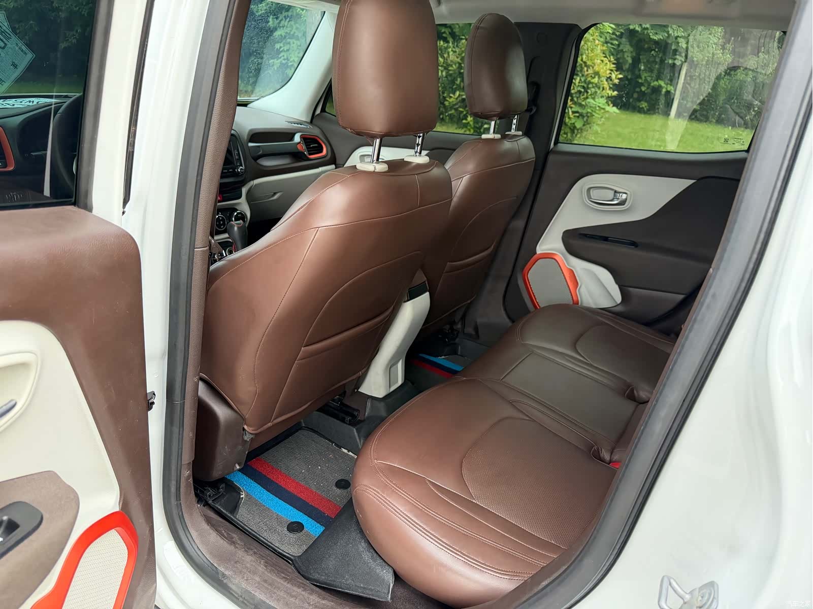Jeep Renegade, 2016 10
