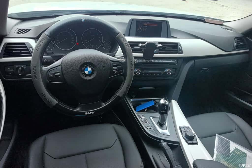 BMW 3 Series, 2015 12