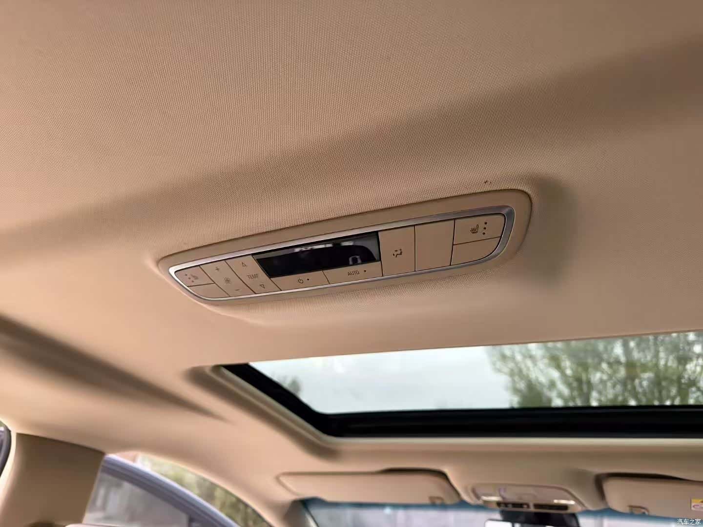 Buick GL8, 2023 9
