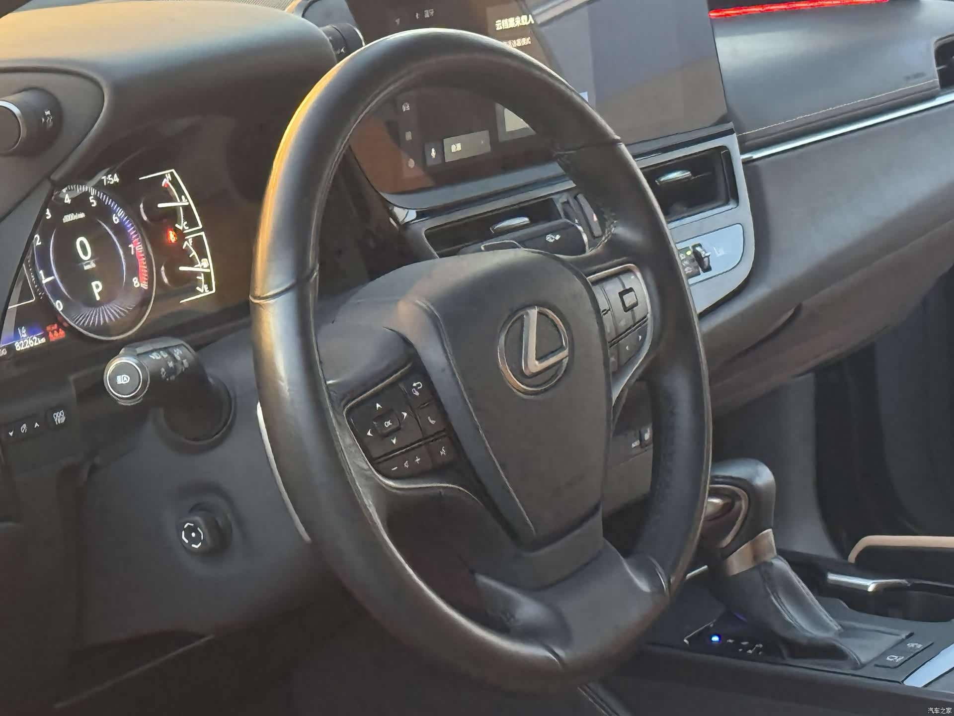 Lexus ES, 2023 8