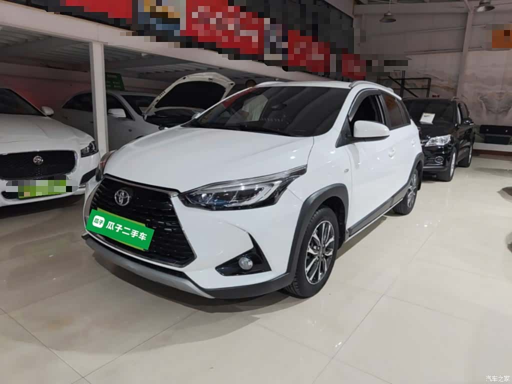 Toyota YARiS L