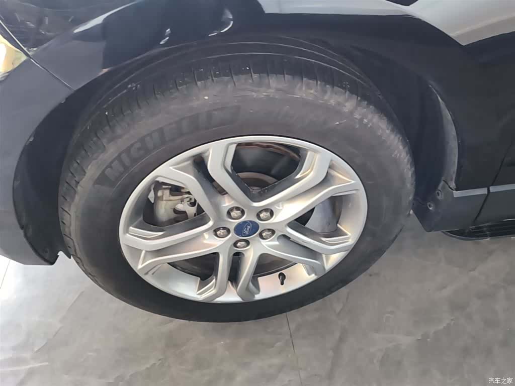 Ford Edge, 2018 23