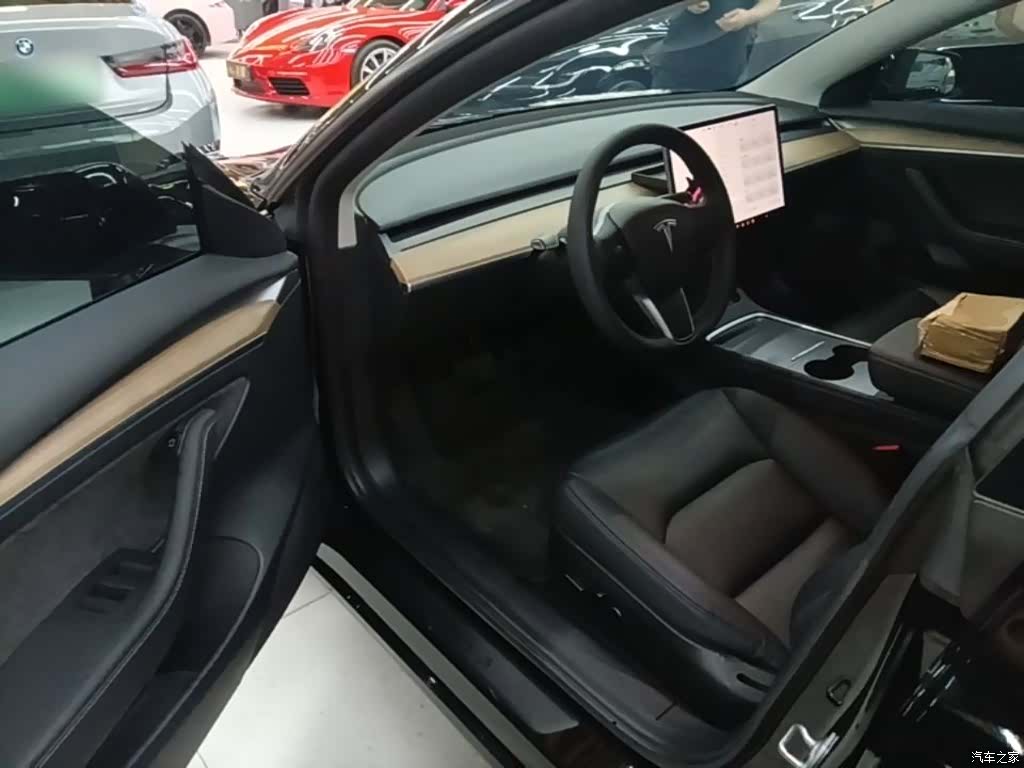 Tesla Model 3, 2021 16