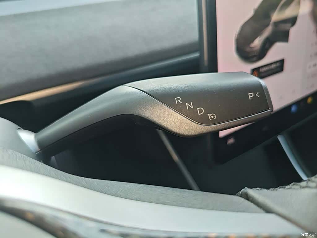 Tesla Model 3, 2020 14