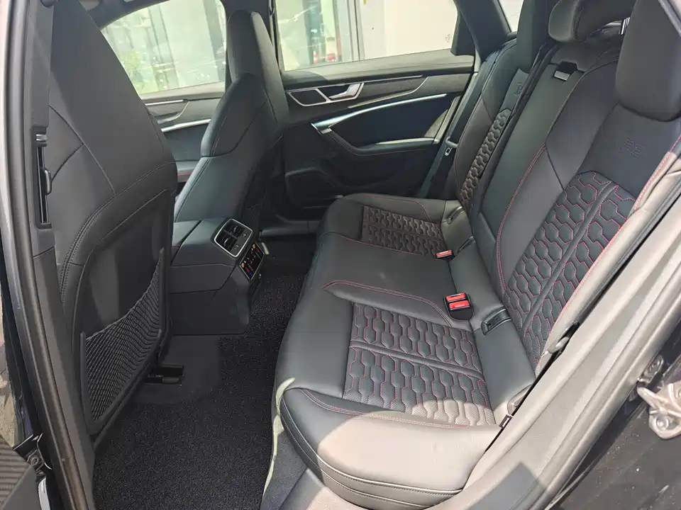 Audi RS 6 Audi RS 6