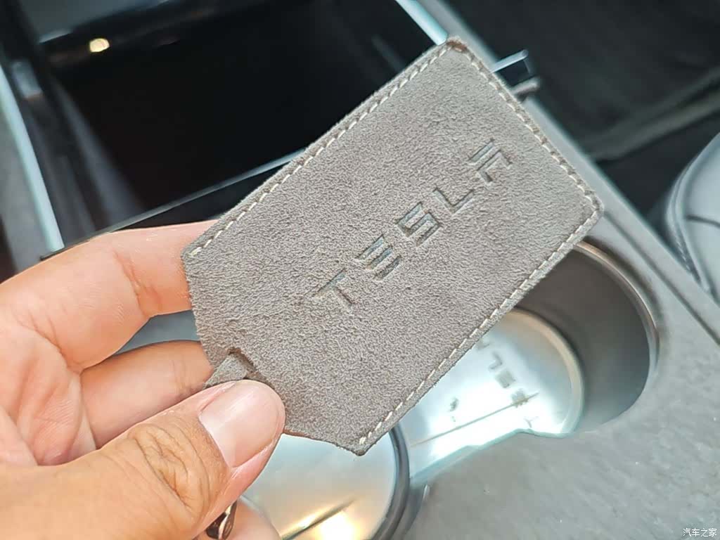 Tesla Model 3, 2020 9