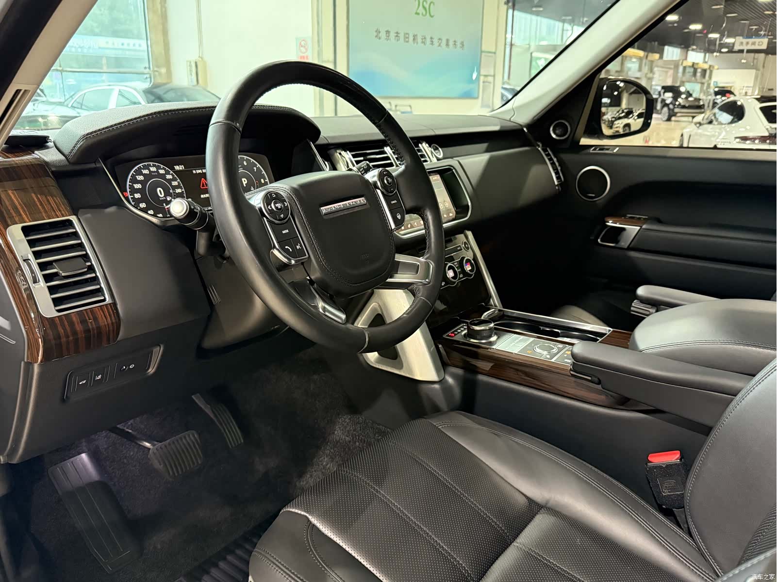 Land Rover Range Rover, 2017 все фото