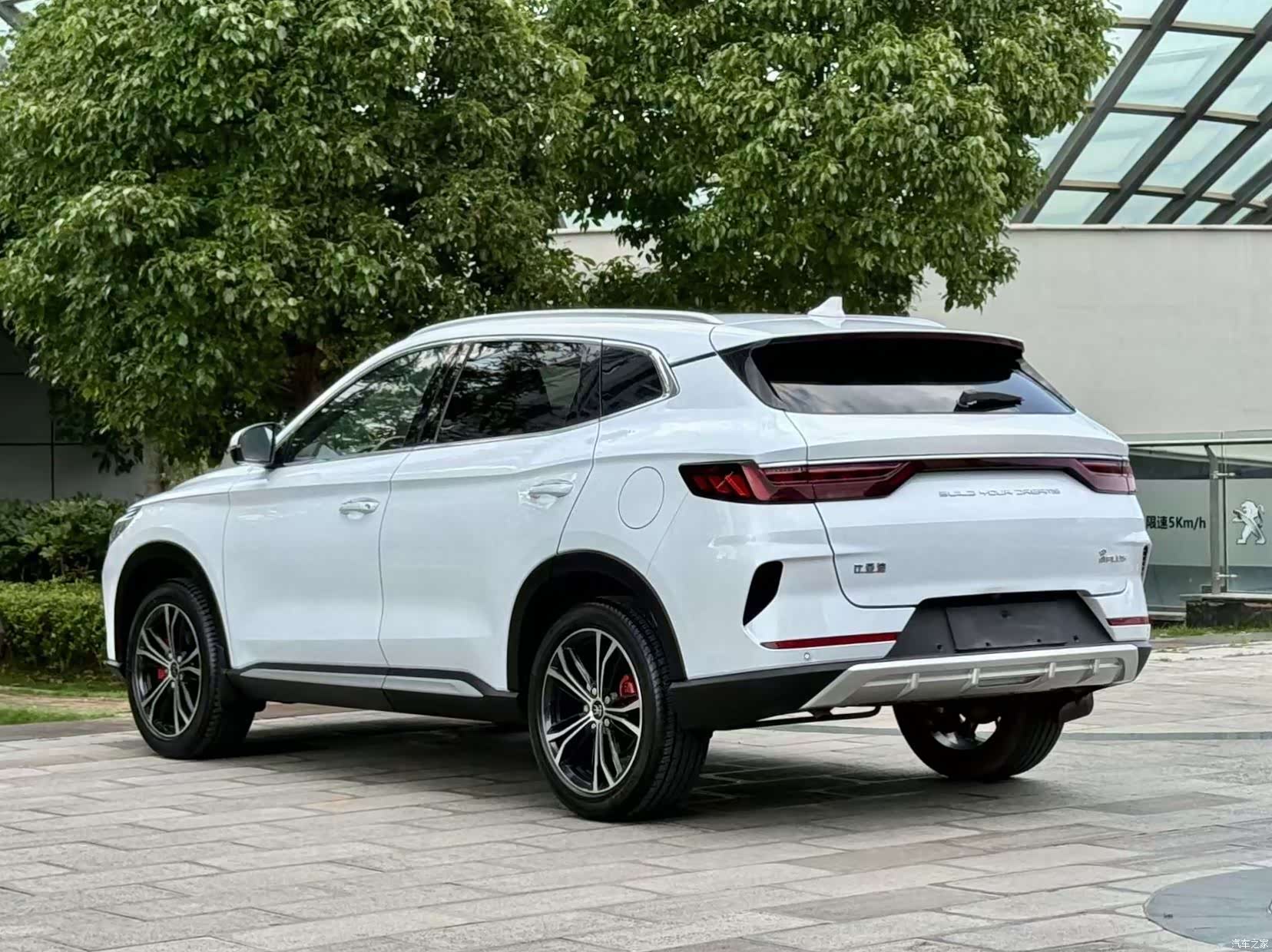 BYD Song, 2022 7