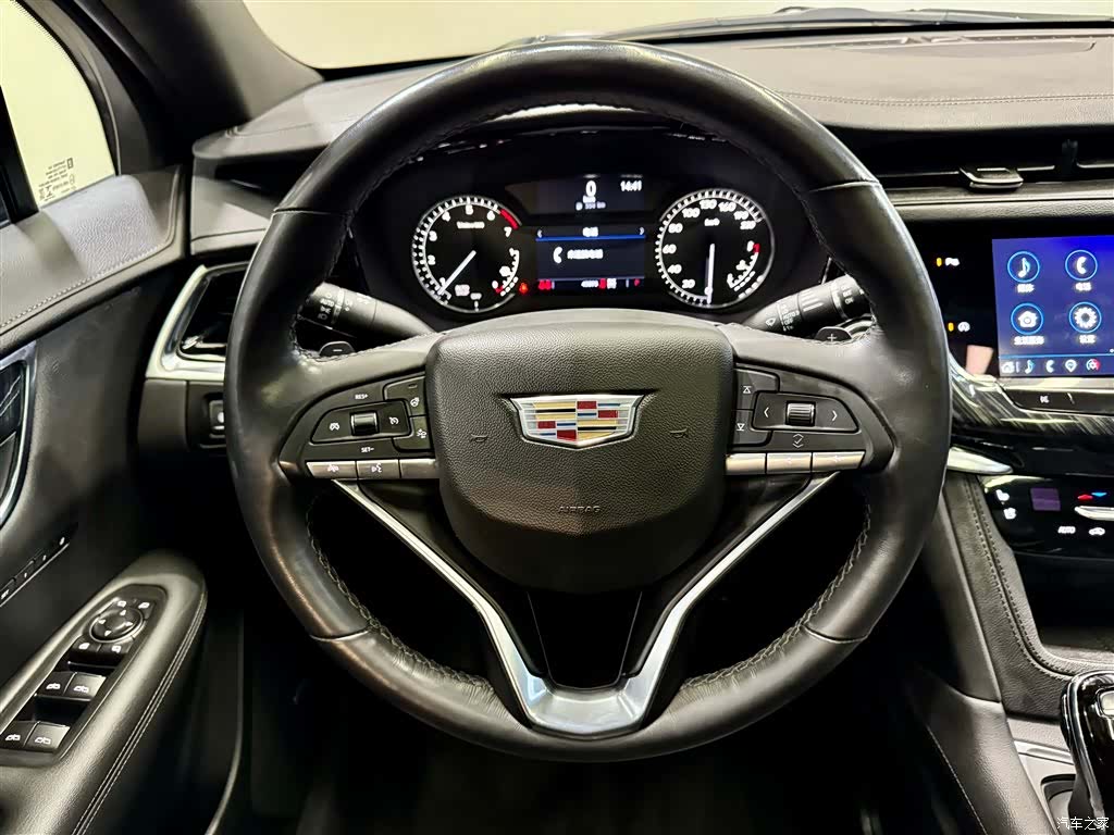 Cadillac XT6, 2022 15