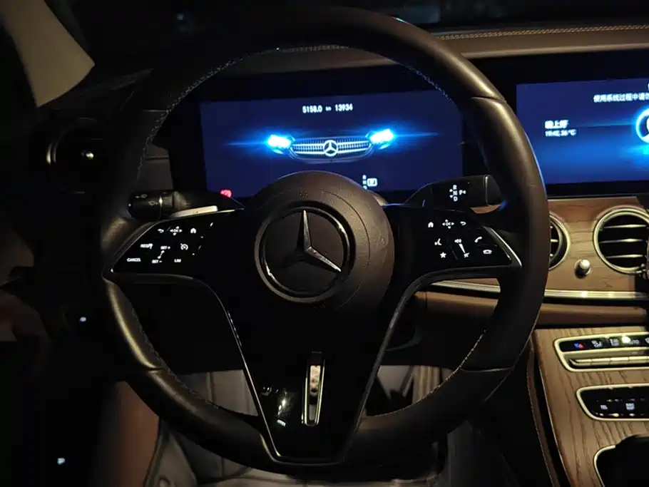 Mercedes-Benz E-class Mercedes-Benz E-class