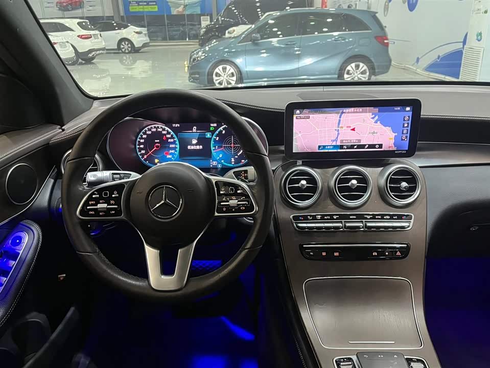 Mercedes-Benz GLC
