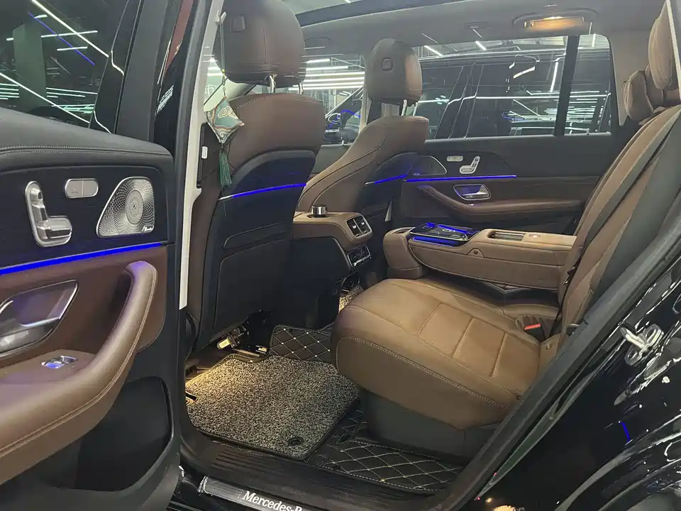 Mercedes-Benz GLS Mercedes-Benz GLS