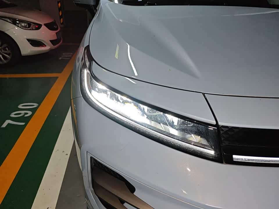 Exeed Chasing the wind C-DM