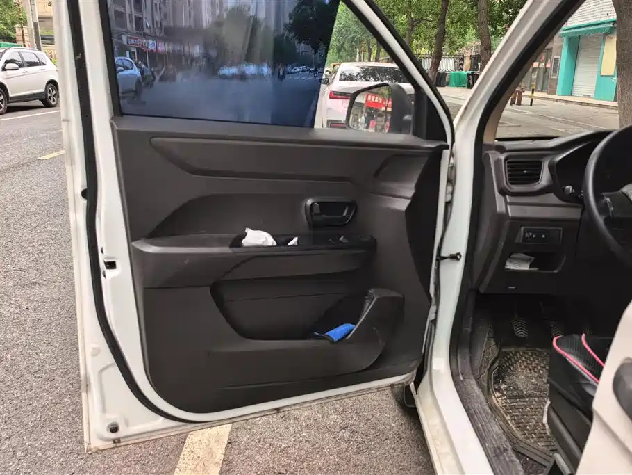 Wuling Wuling Hongguang V