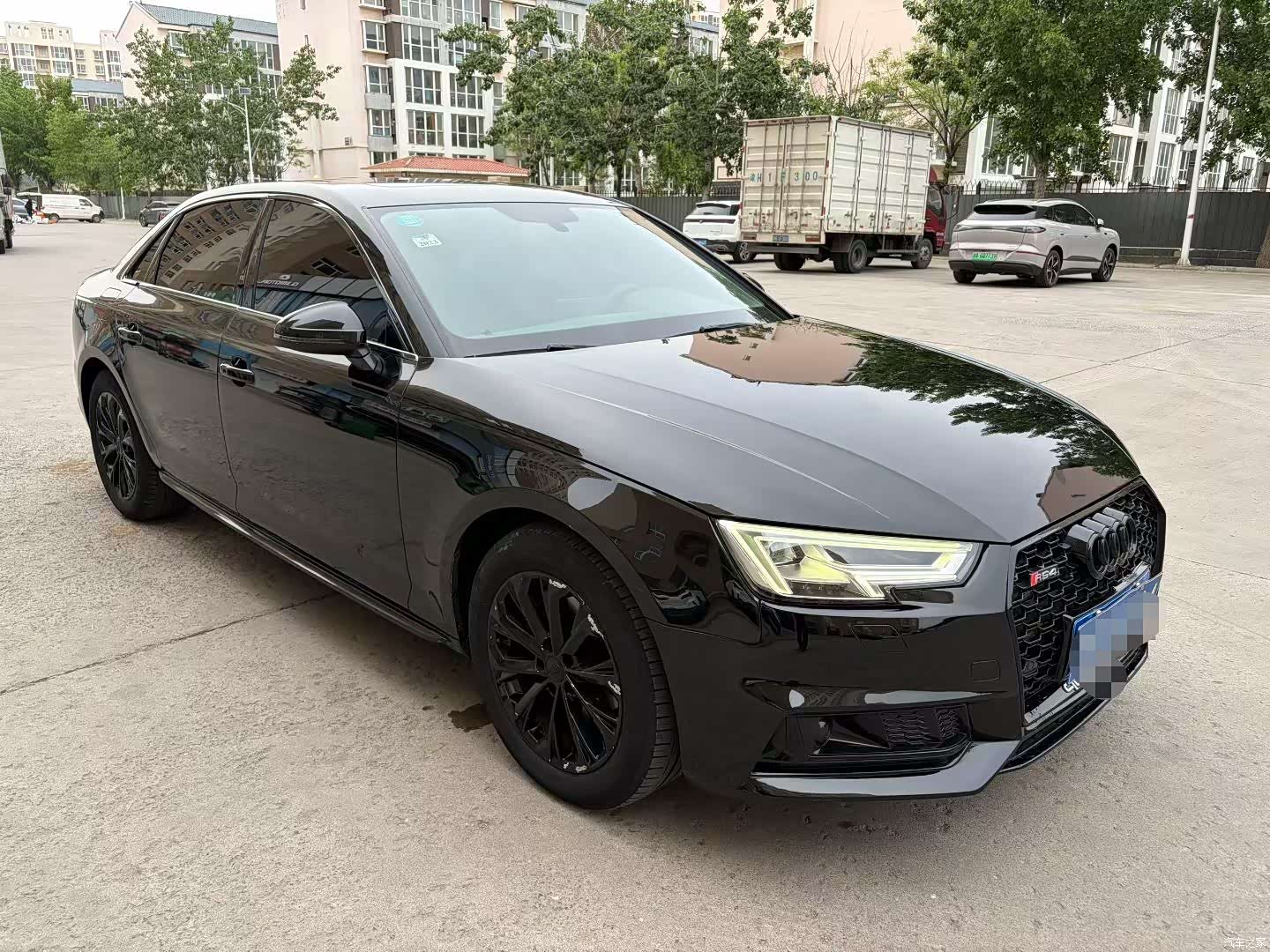Audi A4L, 2019 3