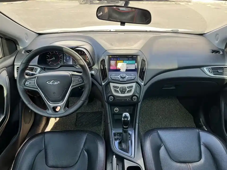 Chery Arrizo 5