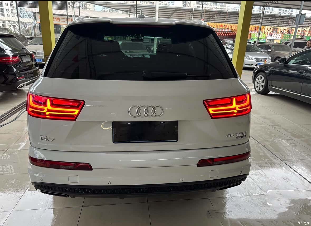 Audi Q7, 2017 4