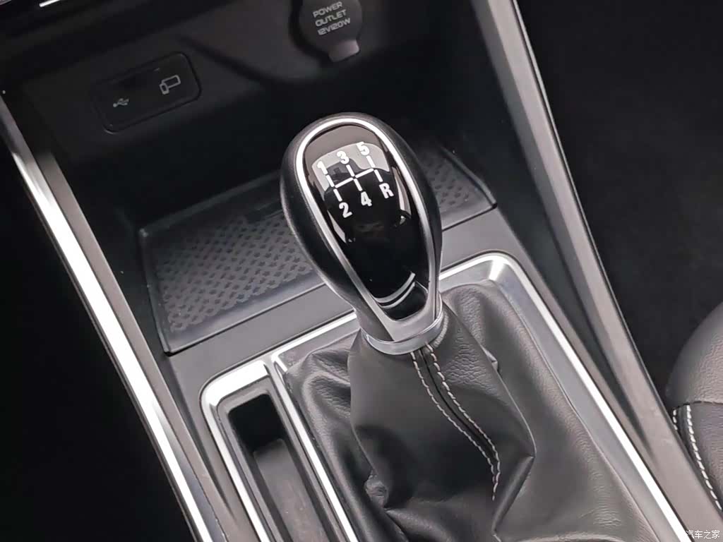 Geely X3, 2020 13
