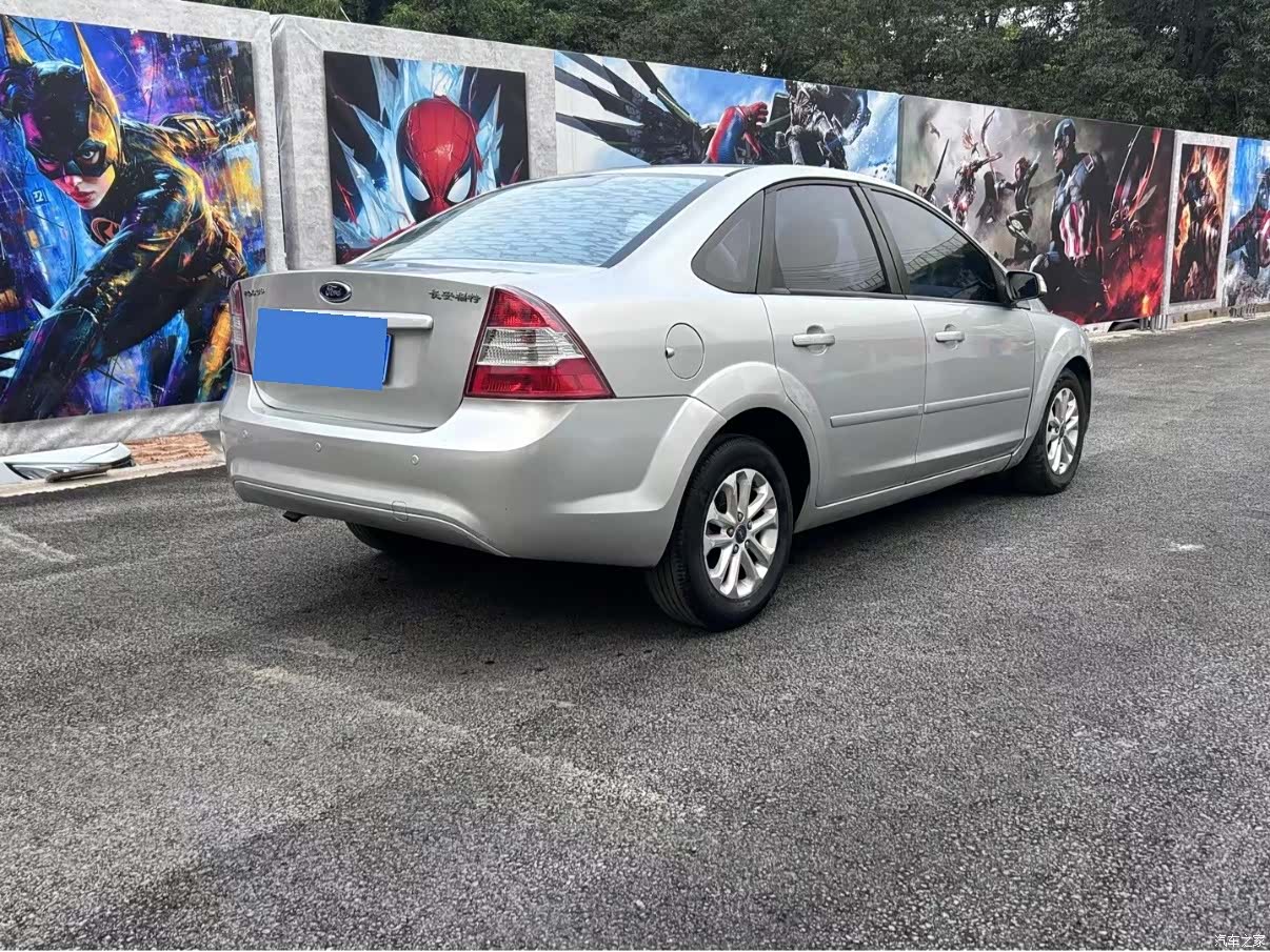 Ford Focus, 2010 7