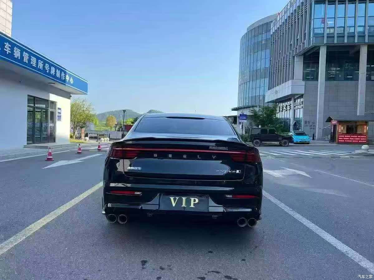 Geely Preface, 2022 8