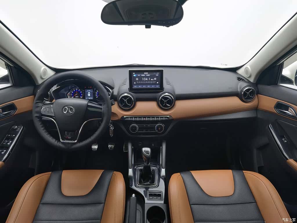 BAIC X35, 2017 все фото