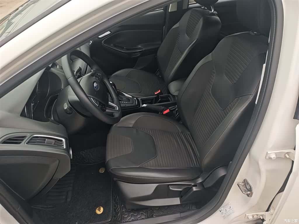 Ford Focus, 2016 15