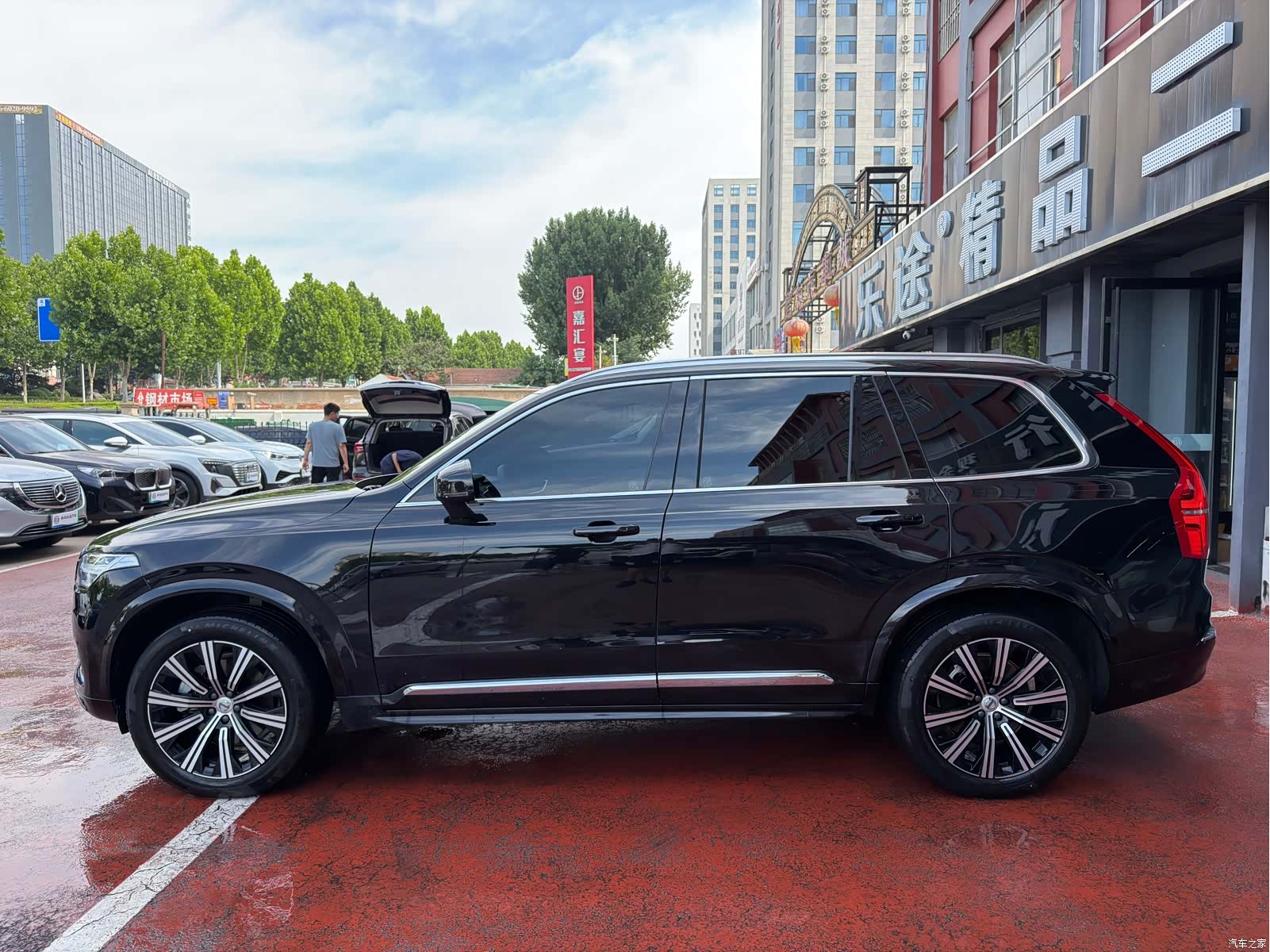Volvo XC90, 2024 3