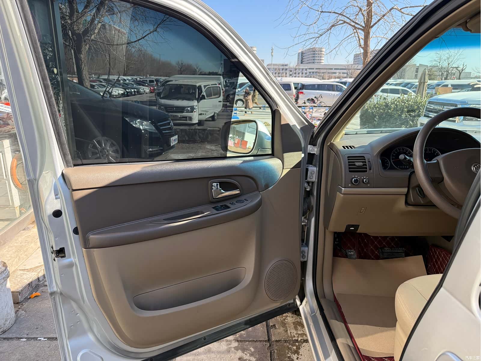 Buick GL8, 2015 9