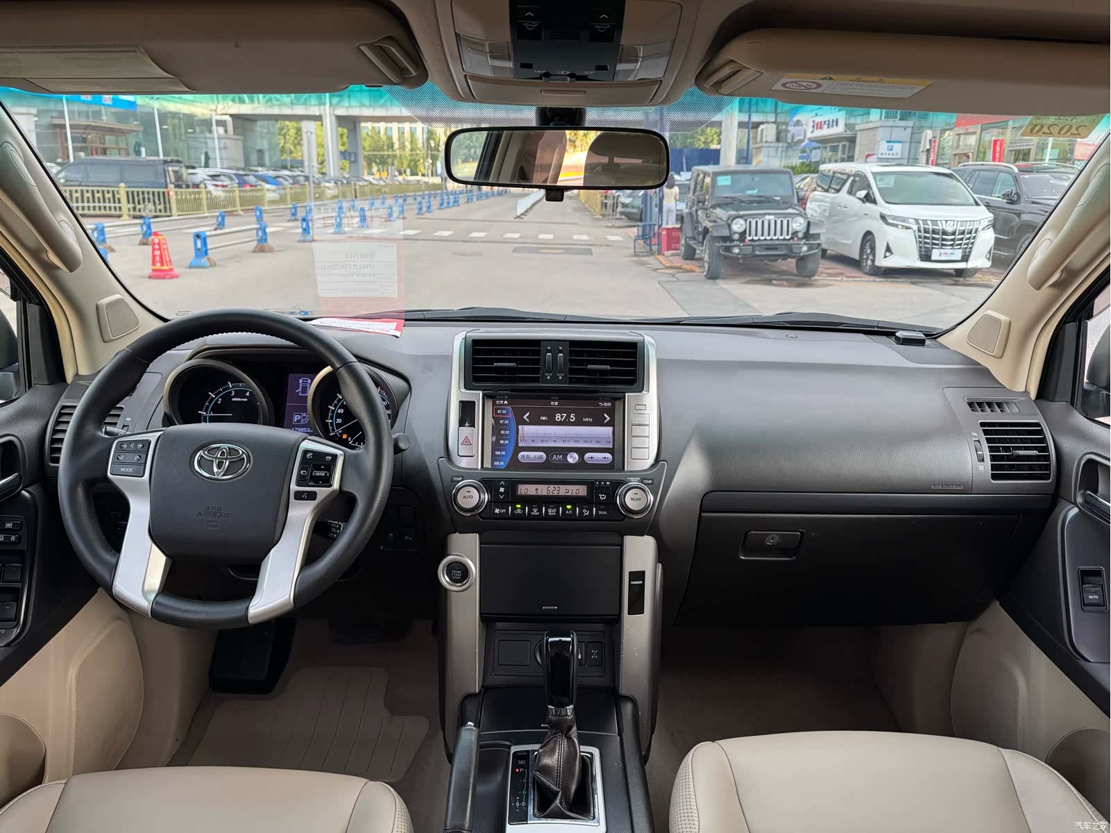 Toyota Prado, 2012 15