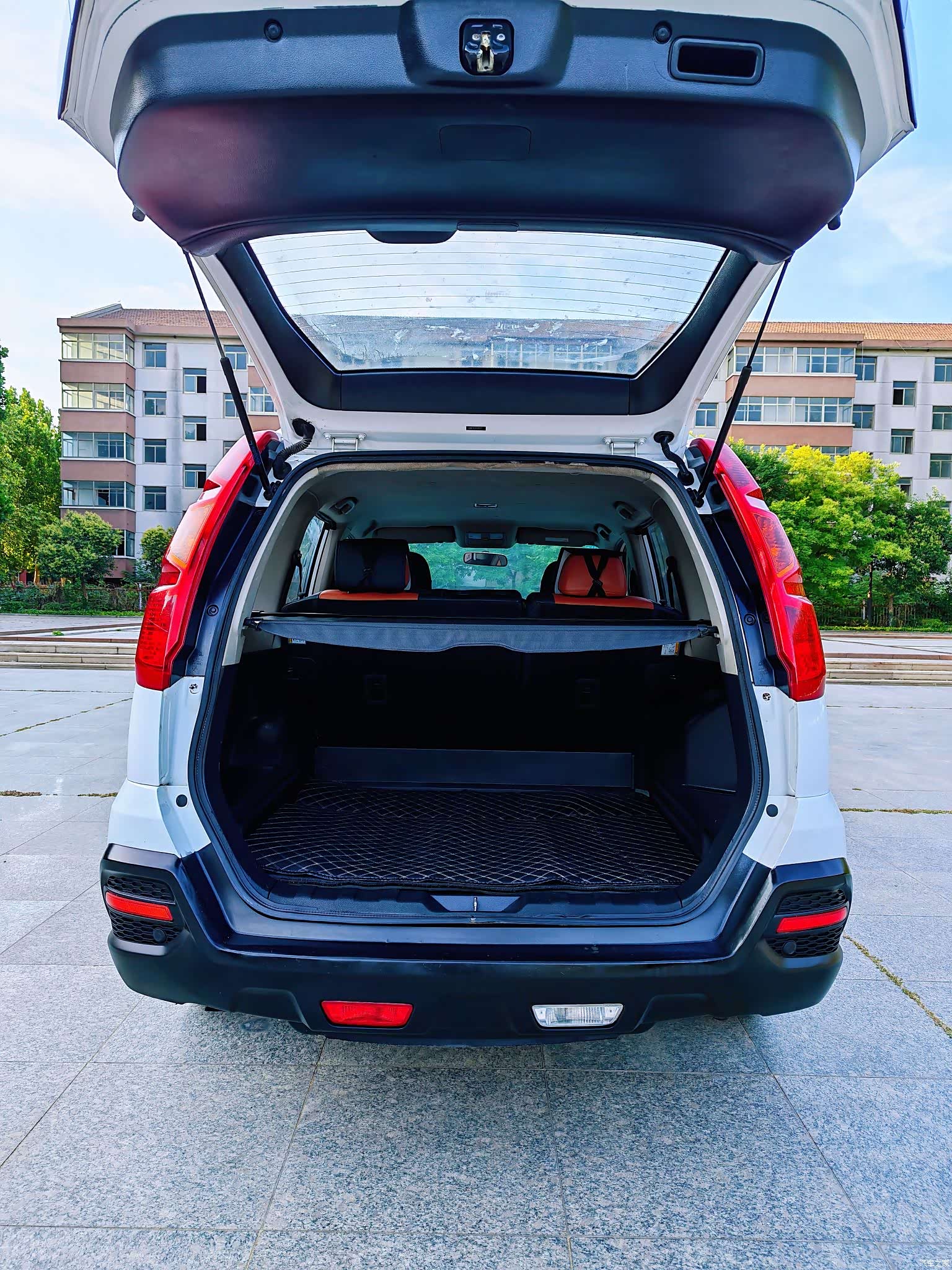 Nissan MX6, 2016 19