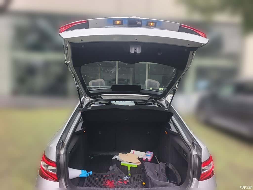 Skoda Superb, 2017 10