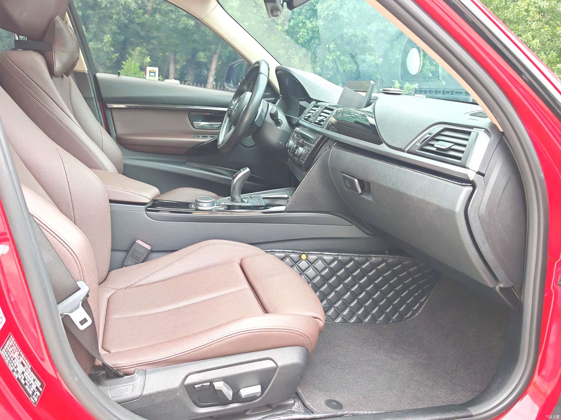 BMW 3 Series, 2017 16