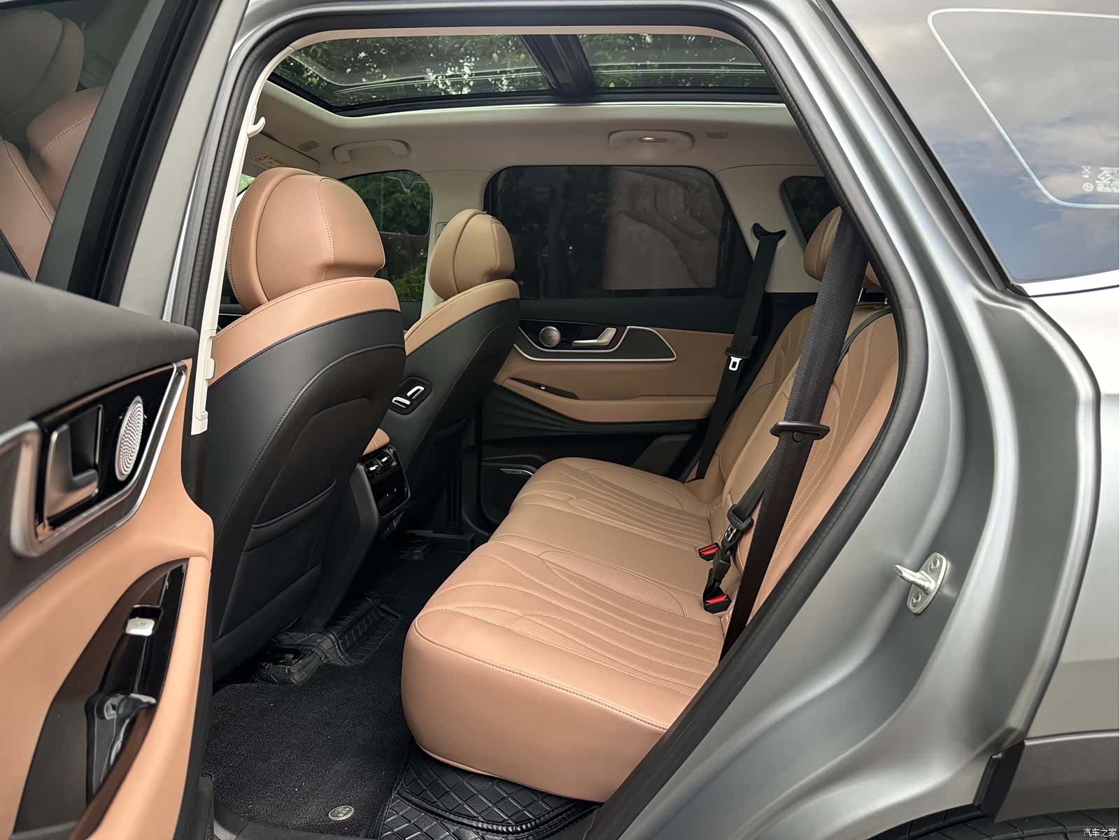 Chery Tiggo 8, 2025 21
