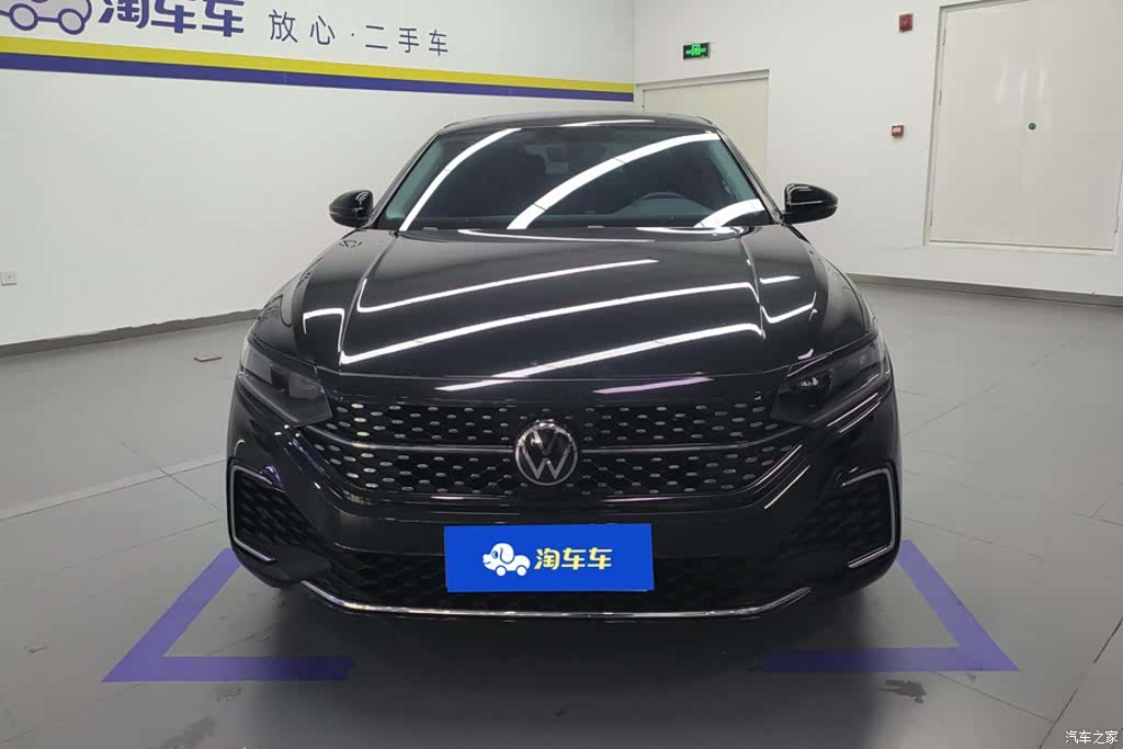 Volkswagen Passat, 2023 2