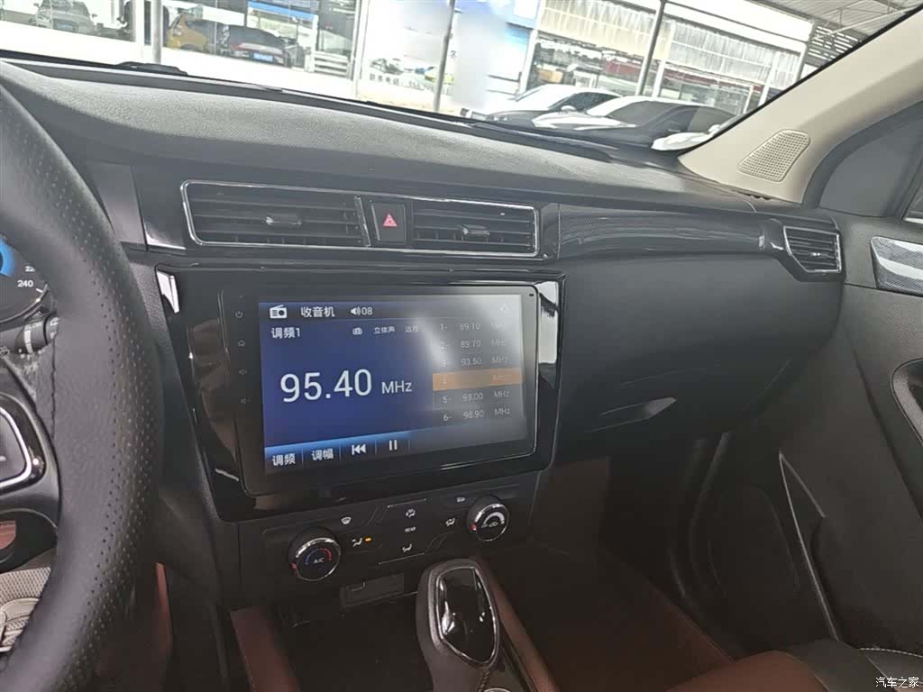DongFeng 580, 2016 10