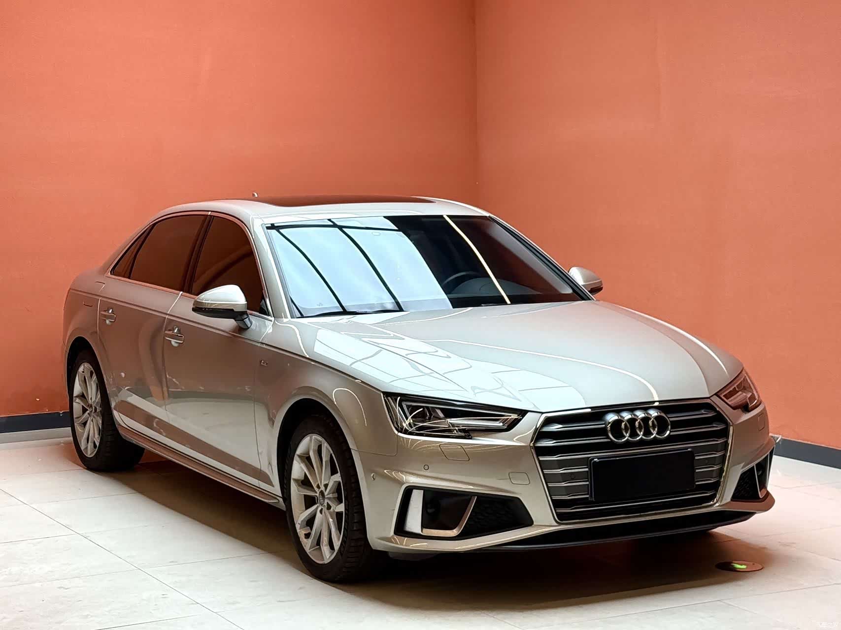 Audi A4L, 2020 3