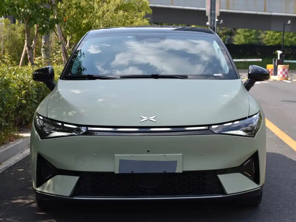 XPENG P5