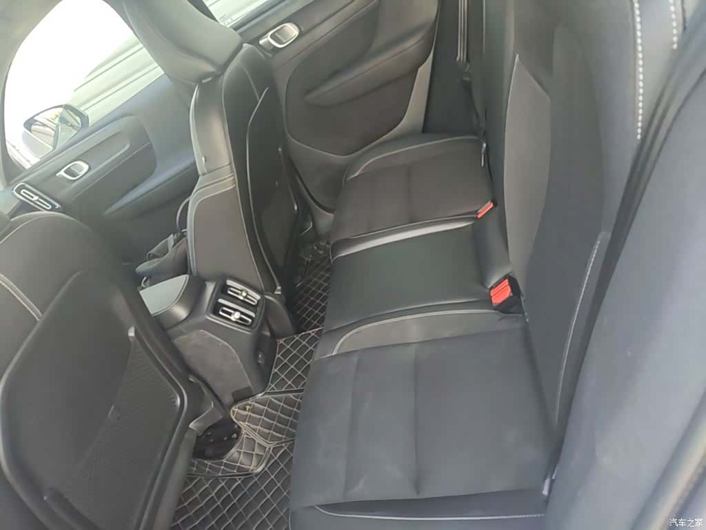 Volvo XC40, 2020 17