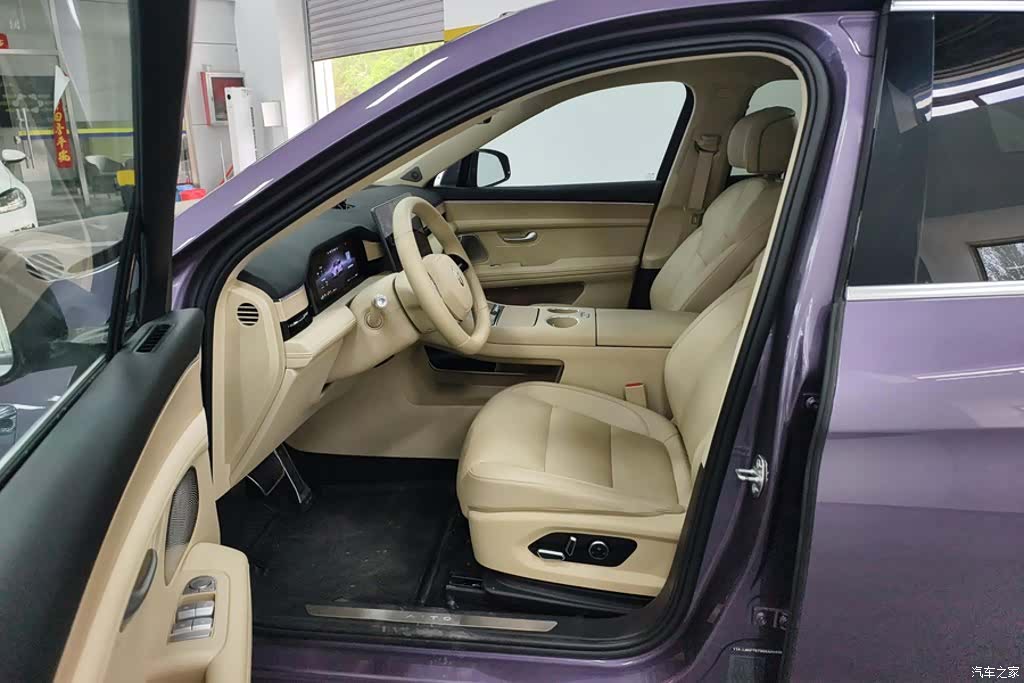 AITO M5, 2025 9